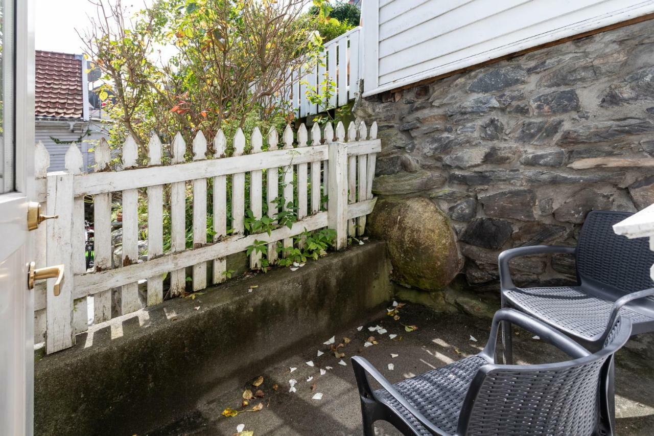 Historical Apartments In The Heart Of The Old Town Stavanger Exterior photo